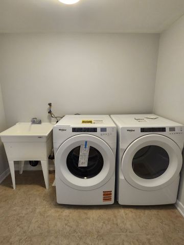 For Lease - 14 Freeman Williams Street, Markham, Ontario - Photo 5