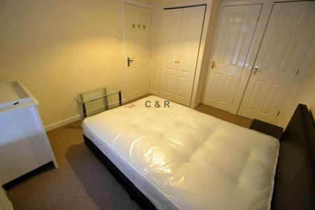 3 bedroom terraced house to rent - Photo 4