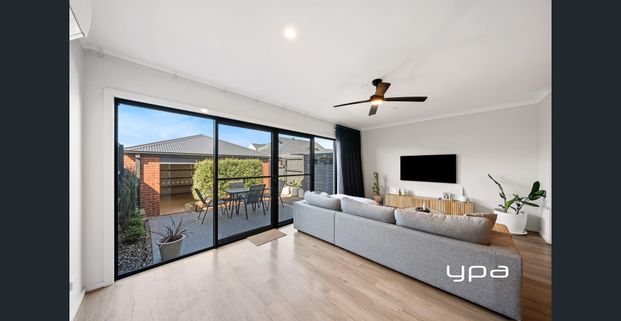 Smart Design, Effortless Living - Photo 1