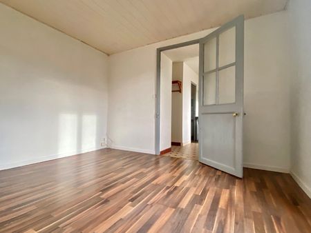 Location Appartement 1 pièce 21m² - Photo 2