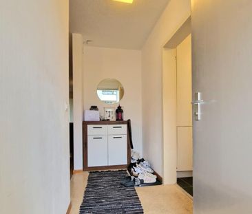 "Wunderschöne, moderne Wohnung mit Balkon" - Photo 1