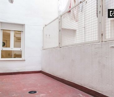 valencia, Valencian Community 46004 - Photo 3