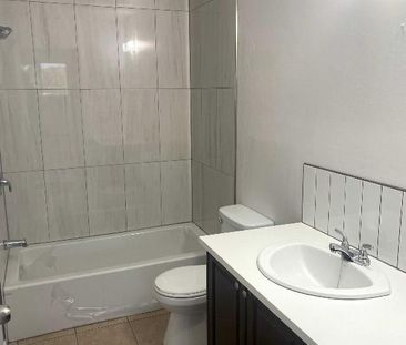 Grand 5 1/2 non fumeur au 3e étage - Photo 3