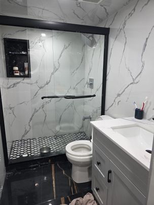 For Lease - 60 Alden Square, Ajax, Ontario - Photo 1