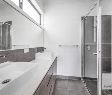 Modern Family Living with Space & Comfort - Photo 6