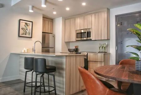 265 Boul. Hymus, #801 - Photo 4