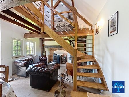 House - Photo 2