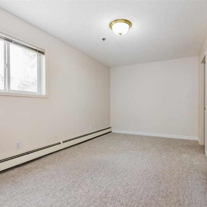 2 Bed/2 Bath Lawson Heights Condo with Underground Parking - Photo 1