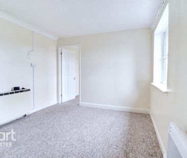 3 bedroom apartment to rent - Photo 1
