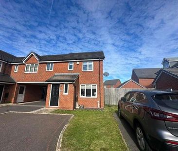Pasture Close, Blackpool, FY4 - Photo 1