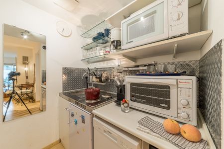 City-Residence: Westend: Großzügige schöne 2-Zimmer-Wohnung mit Wintergarten und Garten - Photo 5
