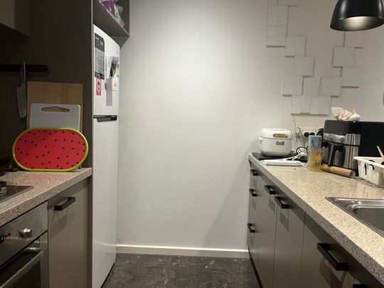 West Melbourne - Photo 1