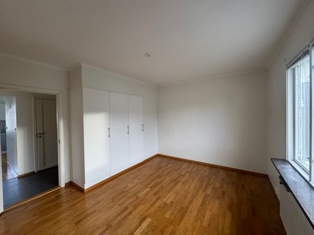 Tursagatan 32 – 3 rok (lgh 1102) - Photo 3