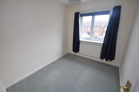 3 bedroom semi-detached house to rent - Photo 2