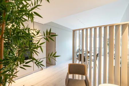 Avinguda de Josep Tarradellas, Barcelona, Catalonia 08029 - Photo 5