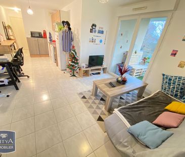 Location Appartement 2 pièces 40m² ST MICHEL 16470 - Photo 1