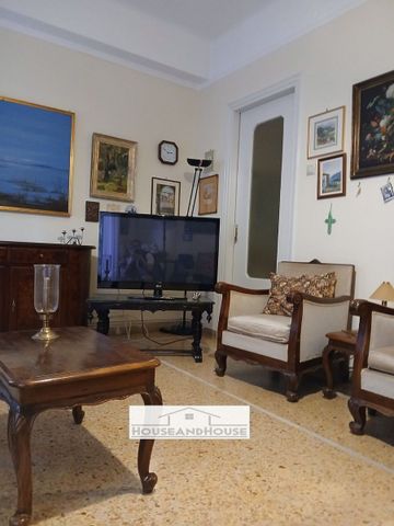 Διαμέρισμα για ενοικίαση - Κέντρο - Λιμάνι, - Photo 4