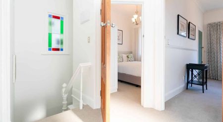 Fully Furnished Character Home - Photo 3