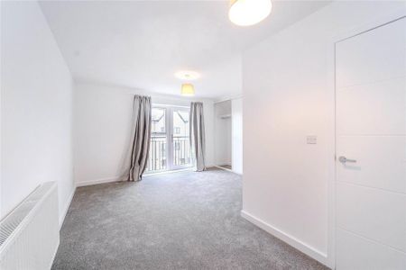 3 bedroom townhouse to rent - Photo 3