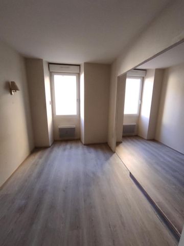 Location Appartement 2 pièces 55m² MILLAU 12100 - Photo 3