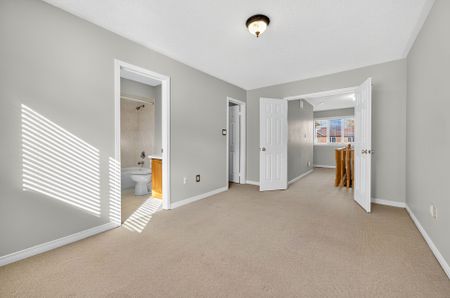 For Lease - 2456 LAZIO Lane, Oakville, Ontario - Photo 3