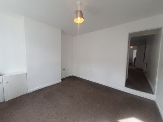 Fenwick Street, Warsop, Mansfield, NG20, Property for rent - Photo 1