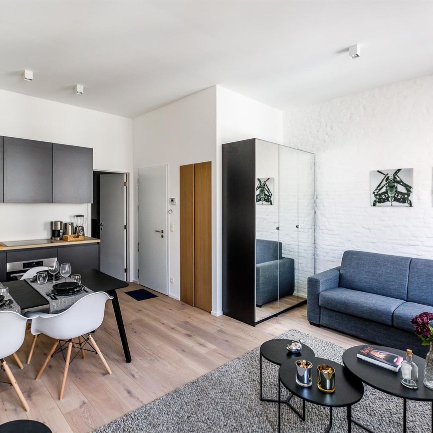 Bemeubeld Appartement Te Huur - Foto 1