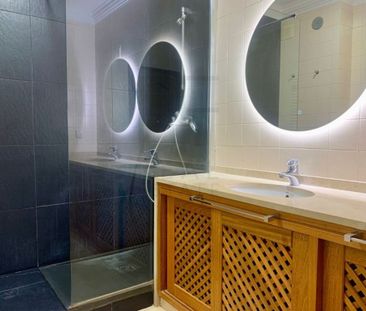 3 room luxury Apartment for rent in Cascais, Lisbon - Photo 1