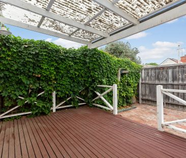 135 Beavers Road, Northcote. - Photo 4