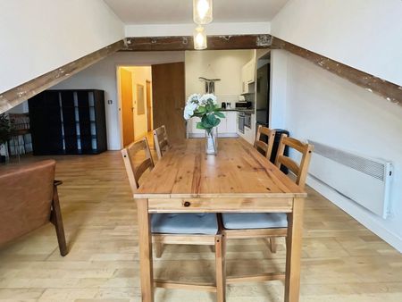 2 bedroom apartment to rent - Photo 3