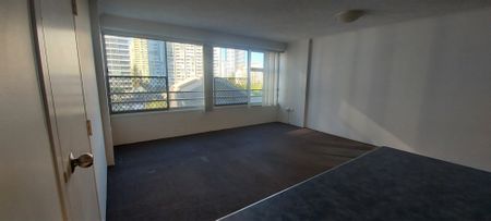 305/3458 Main Beach Parade, Surfers Paradise QLD 4217 - Photo 5