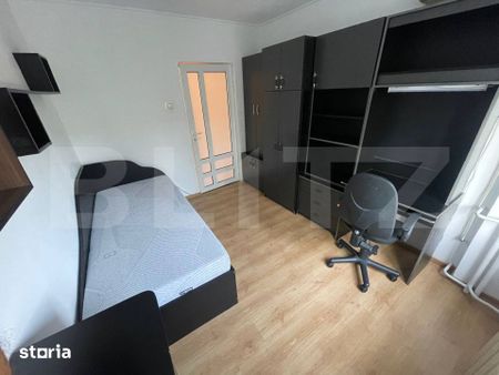 Apartament 3 camere, 70 mp, zona Decebal - Fotografie 5