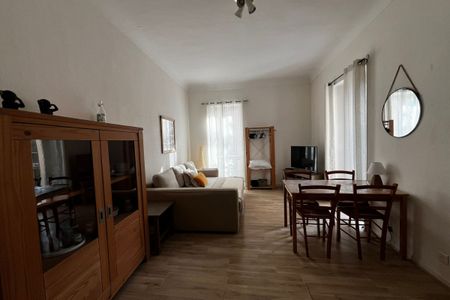 Studio avec coin nuit, climatisé, centre ville - Photo 2