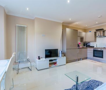 2 bed apartment to rent in Salters Road, Newcastle Upon Tyne, NE3 - Photo 5