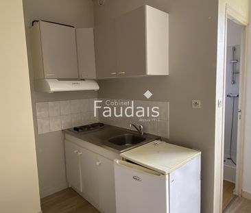 Location Appartement 1 pièce 19m² ST LO 50000 - Photo 2