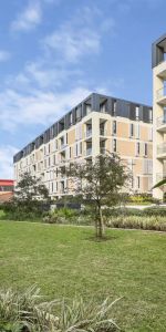 MGM MARTIN - TWO BEDROOM APARTMENT - Photo 4