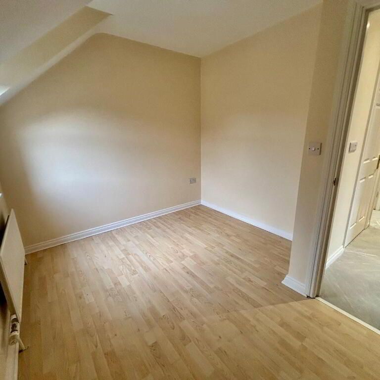 69 Brook Lane, Bangor, BT19 1ST - Photo 1