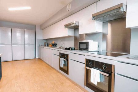 Platinum En Suite - Photo 5