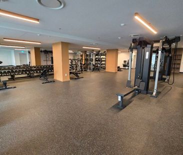 Brand New Condo at the Flamingo - Photo 4