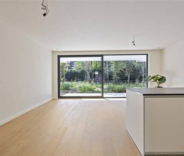 Appartement te huur - Photo 1