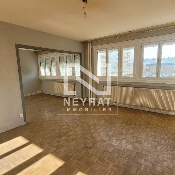 Location Appartement 4 pièces 75m² CHALON SUR SAONE 71100 - Photo 1