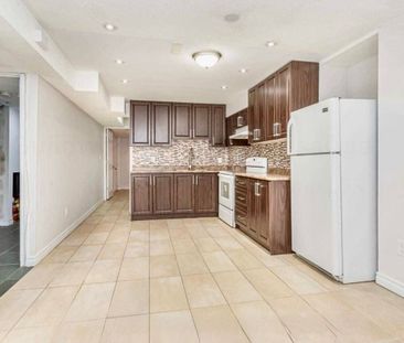 For Lease - 4289 Guildwood Way Unit# Lower, Mississauga, Ontario - Photo 1