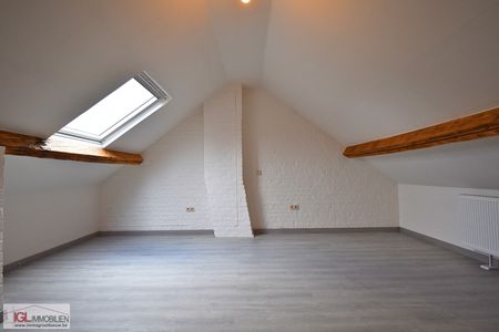 Smaakvol gerenoveerde woning met 3 slaapkamers, tuin en garage - Photo 2