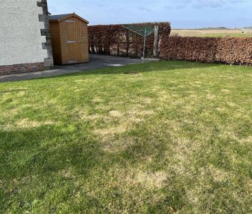 2 bedroom semi-detached bungalow to rent - Photo 5