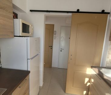 Calea Victoriei/ Amzei Proprietar, inchiriez apartament 3 camere, - Photo 6