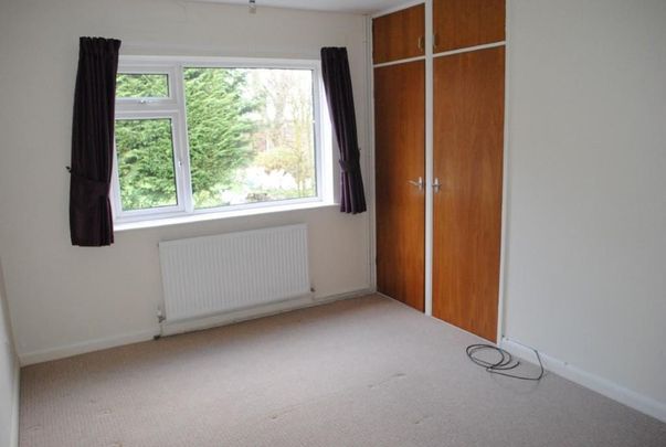 2 bedroom detached bungalow to rent - Photo 1