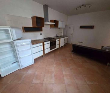 Trilocale via de' Castagnoli 4, Centro Storico, Bologna - Foto 1