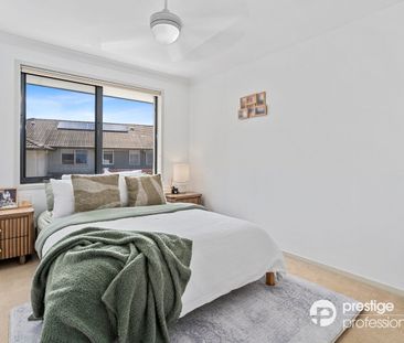 Perfectly Positioned in Convenient Location - Photo 5