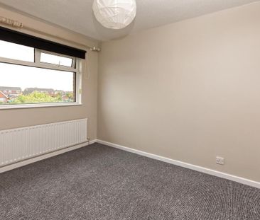 35 Robinson Crescent, Bangor, BT19 6NP - Photo 5