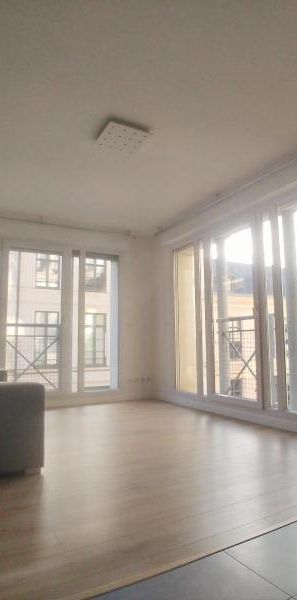 Location Appartement 1 pièce 22m² LILLE 59000 - Photo 1